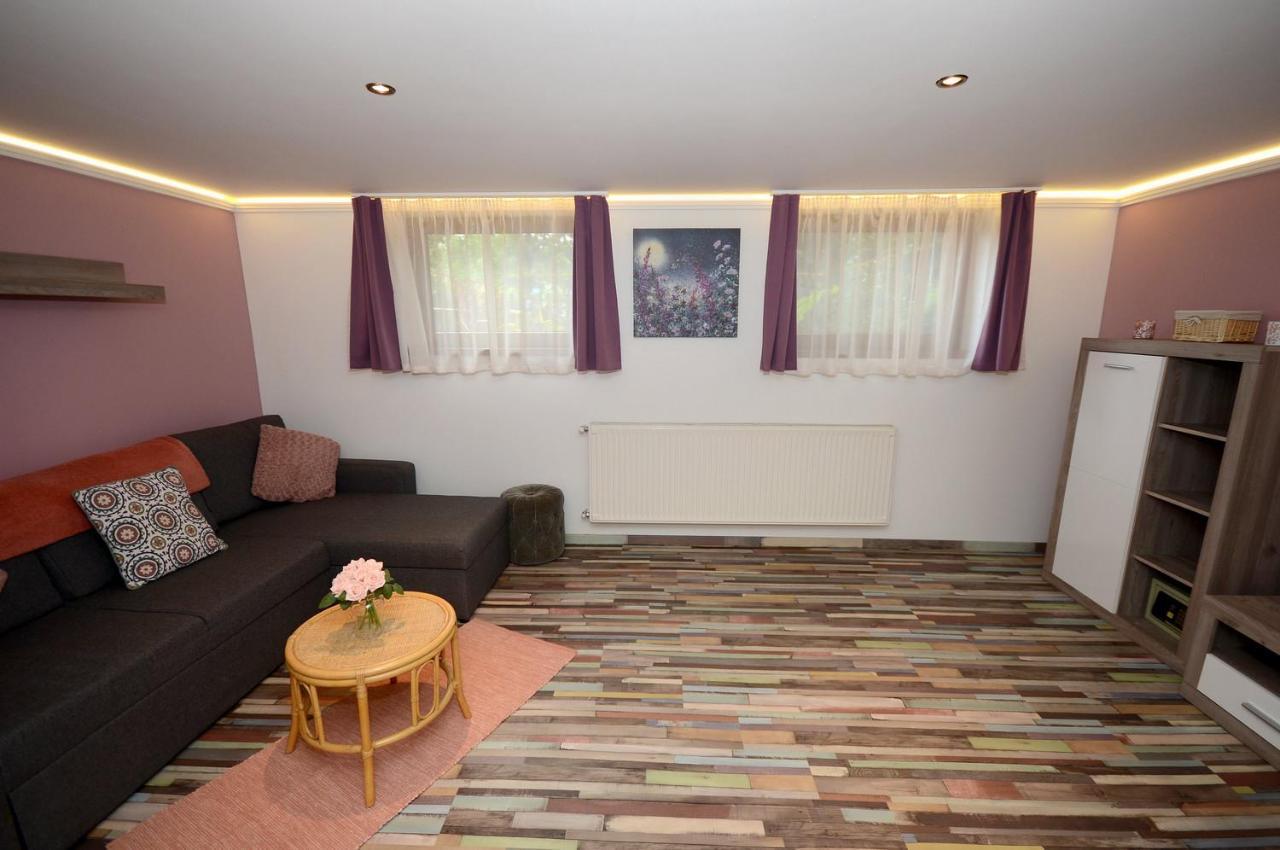 Rianas Utca Palkove Apartment Balatonrendes Exterior photo